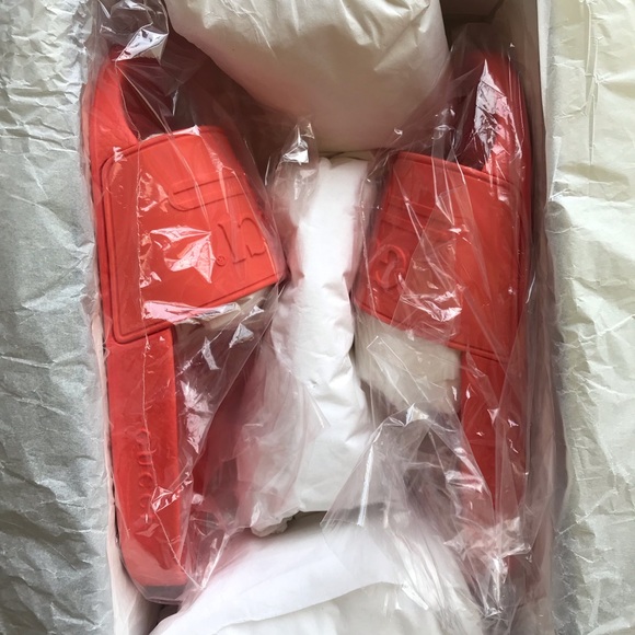 Gucci Slides - Picture 2 of 4